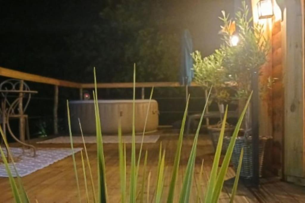 Insolite Kota Avec Spa Et Demi Bt De Champagne Offerte Ruch Eksteriør bilde