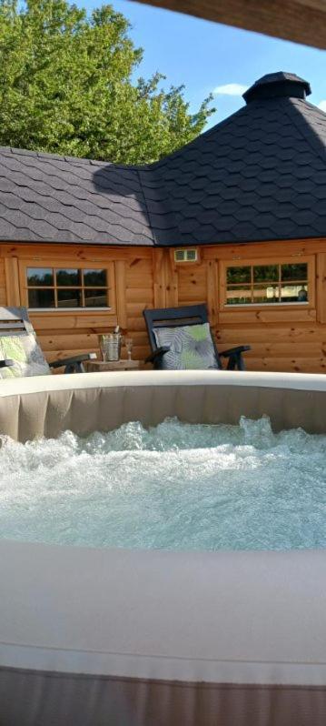 Insolite Kota Avec Spa Et Demi Bt De Champagne Offerte Ruch Eksteriør bilde
